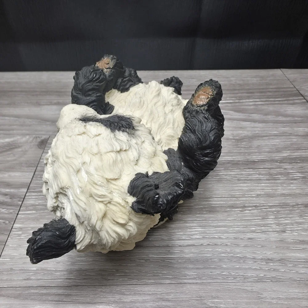 Vintage Panda Bear Heavy Cast Resin Figure Wind Up Musical Nature‎ Art
